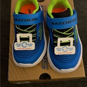 Brand New - Skechers - Size 5T - Kids Blue and Neon Green Sneakers